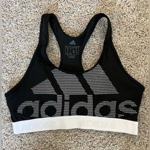 Adidas sports bra. Medium. Like new.